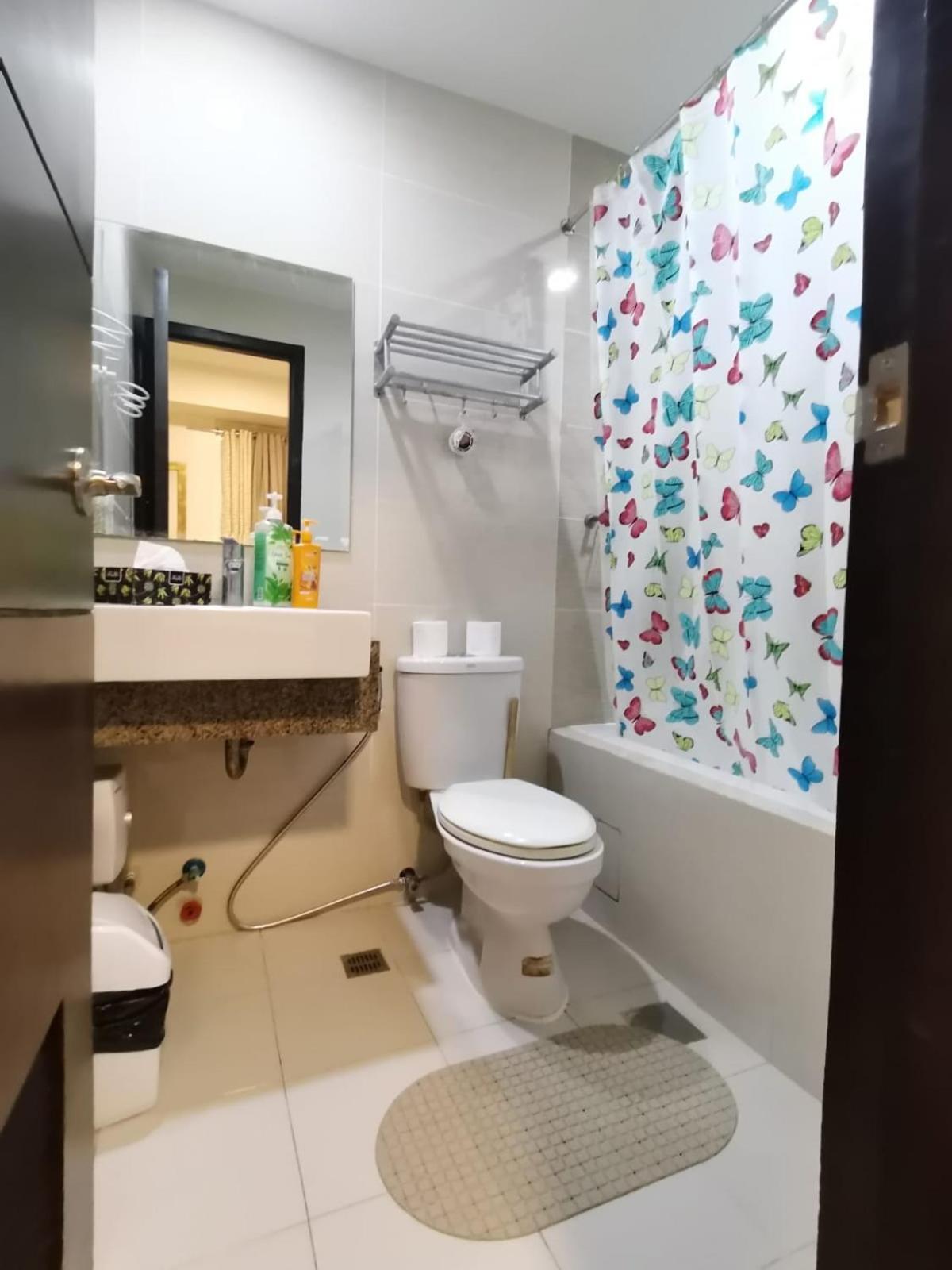 Mactan Newtown Cebu Affordable Suite! Lapu-Lapu City Eksteriør bilde